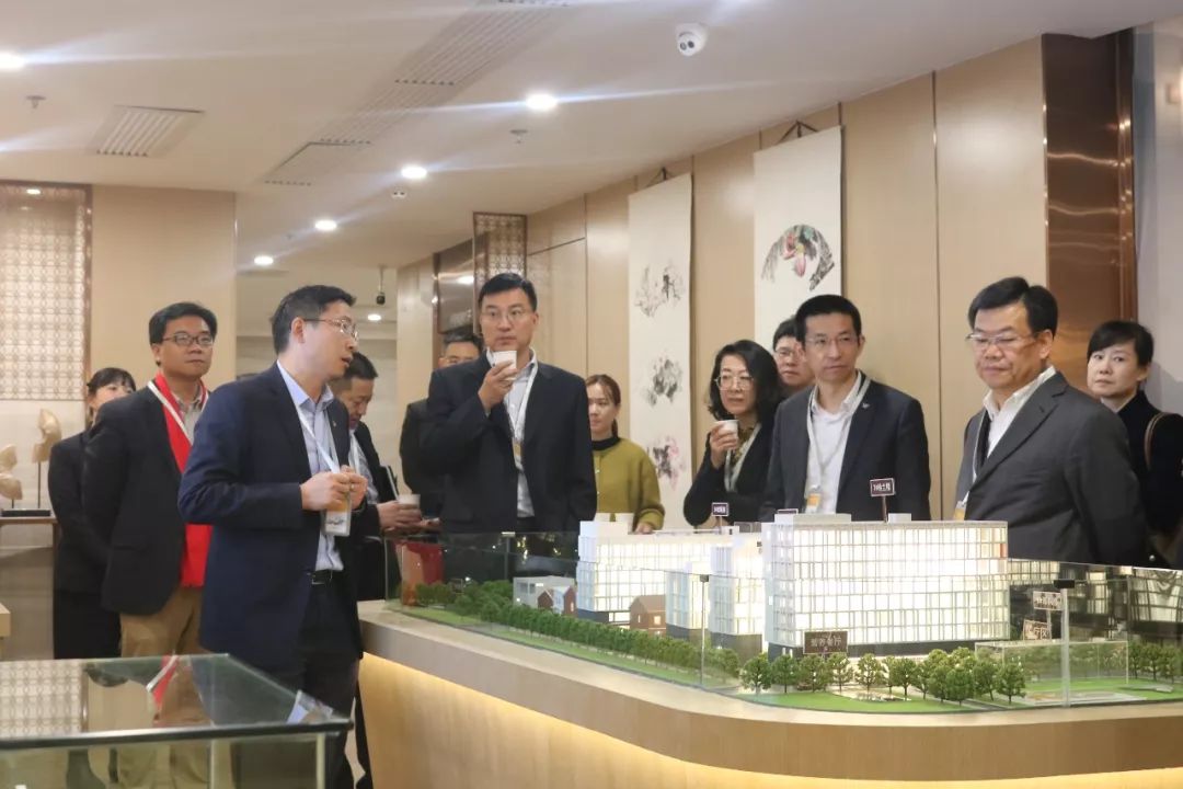深圳市副市长黄敏一行专题调研越秀养老项目 深圳市副市长黄敏一行专题调研越秀养老项目
